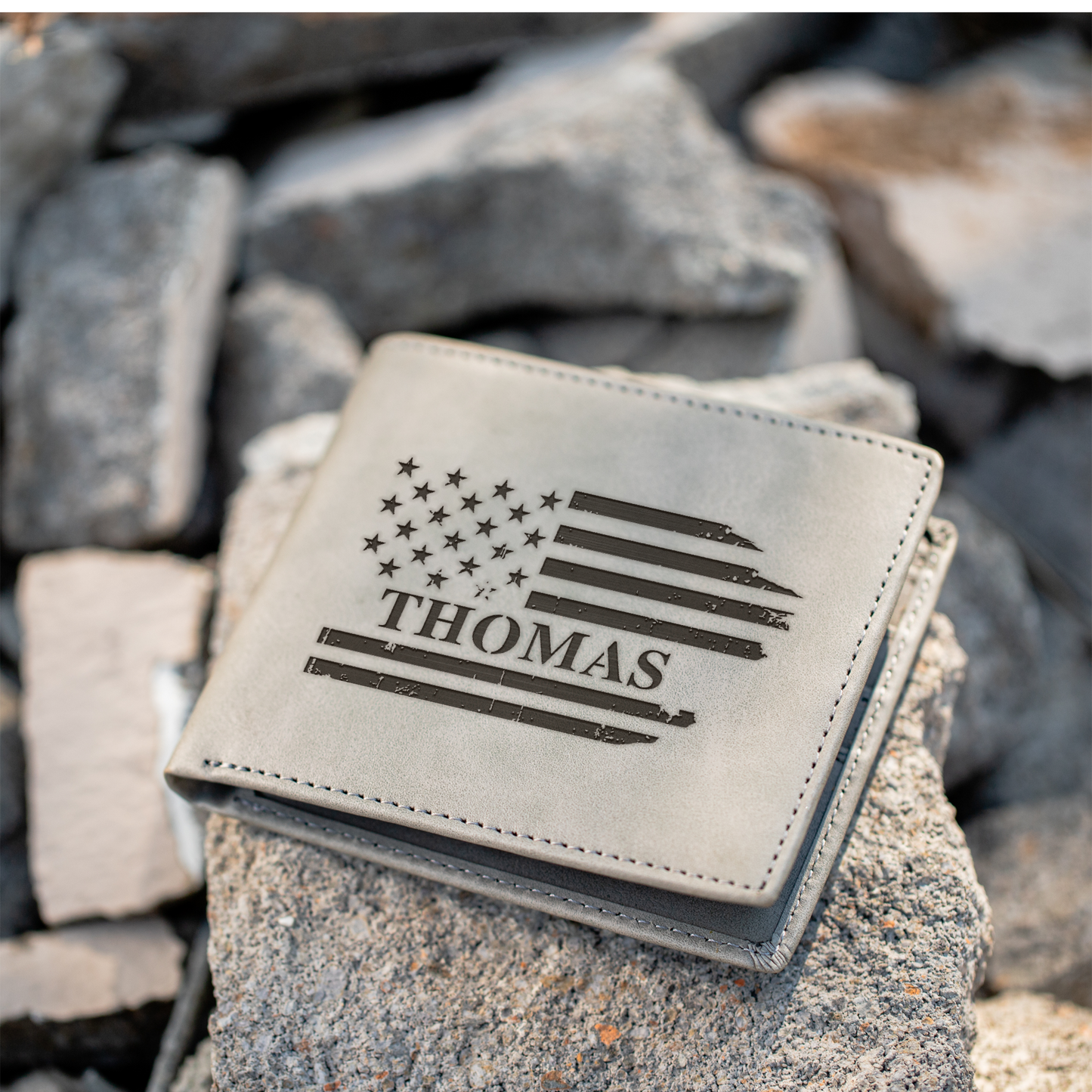 Personalized Leather Bifold Wallet, American Flag Design, Custom Gift for Him, Slim and Stylish