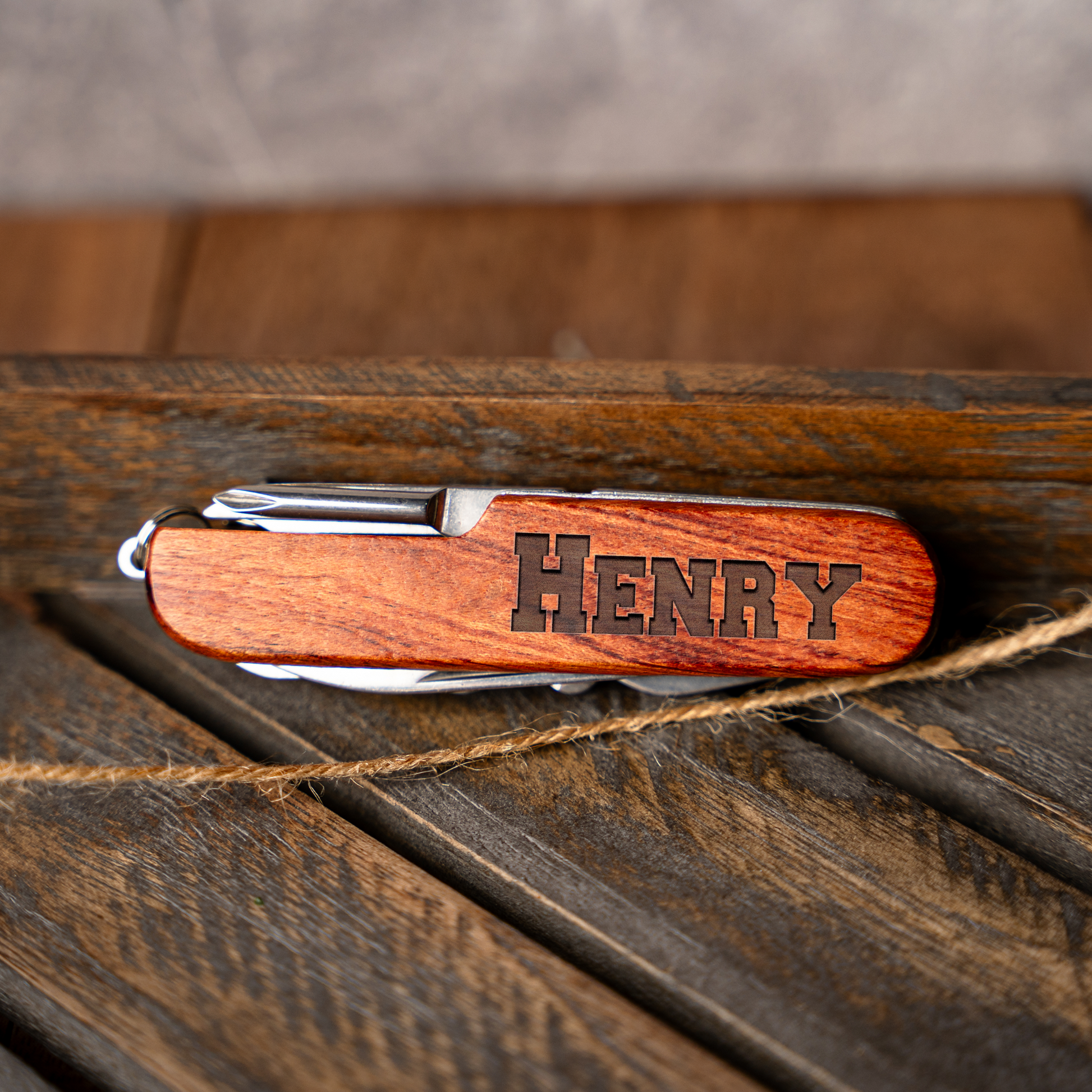 Personalized Multi Tool Pocket Knife